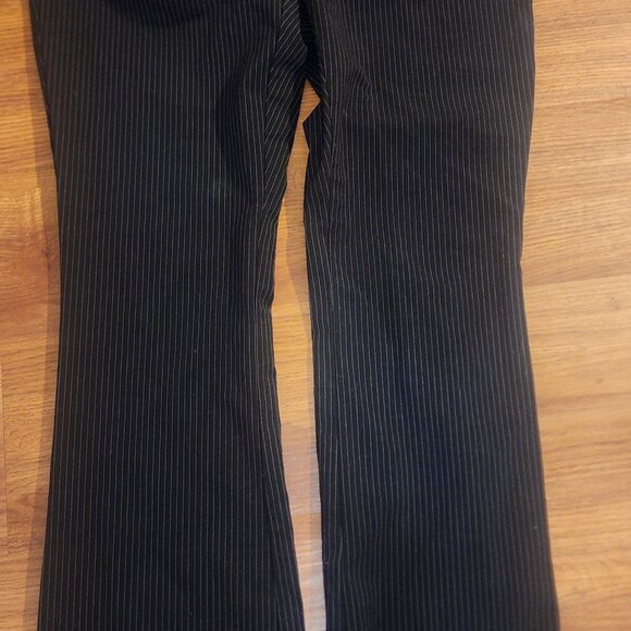 Woman's Clothes size Small - Picture 10 of 16